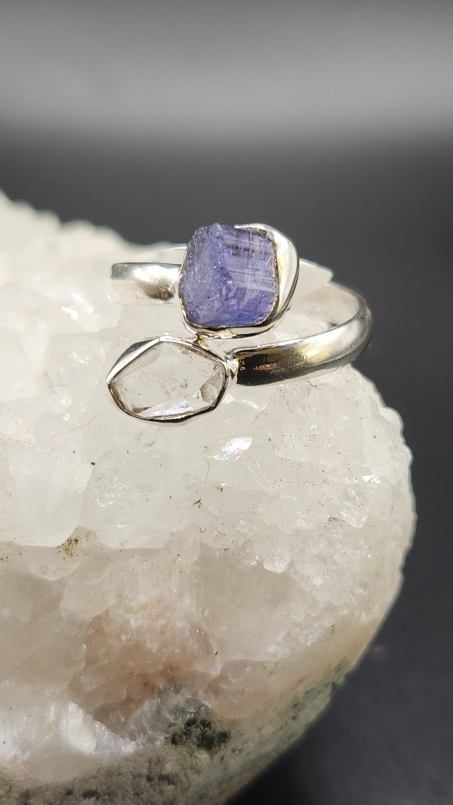 Sterling Silver Tanzanite & Herkimer Diamond ring (size 7)