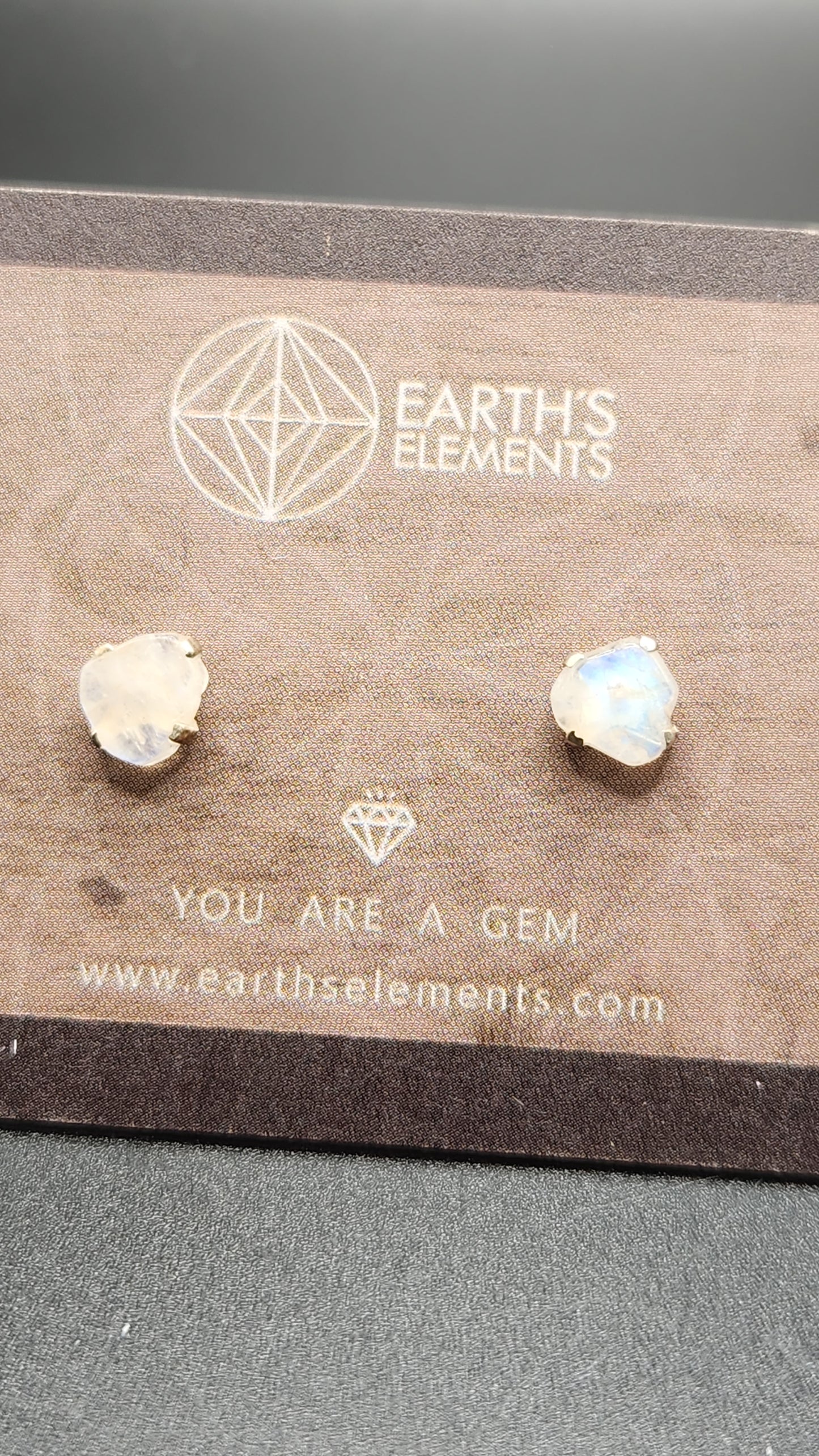 Sterling Silver Moonstone earring