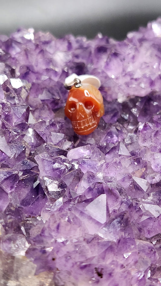 Sterling Silver Agate Skull Pendant