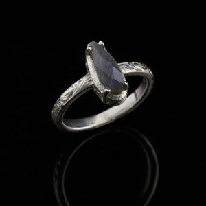 Sterling silver Labradorite Filigree Ring (size 8)