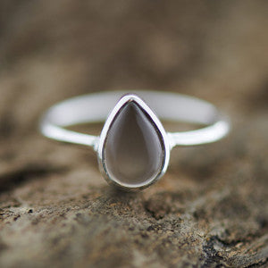 Sterling Silver Grey Moon ring (size 5)