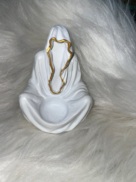 White reaper with gold trim sphere holder