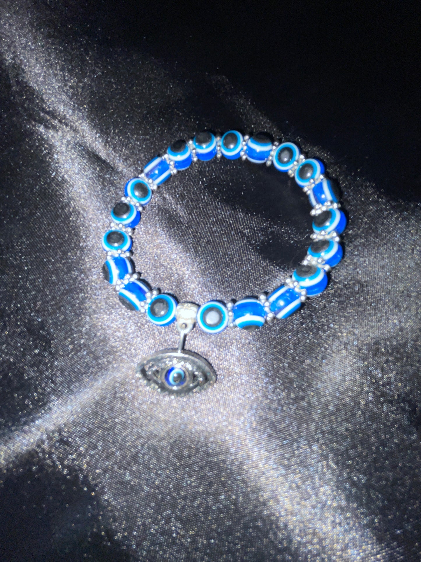 Evil eye bracelet with evil eye charm