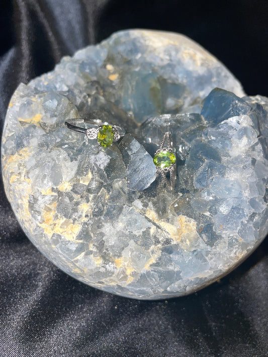 Peridot adjustable ring