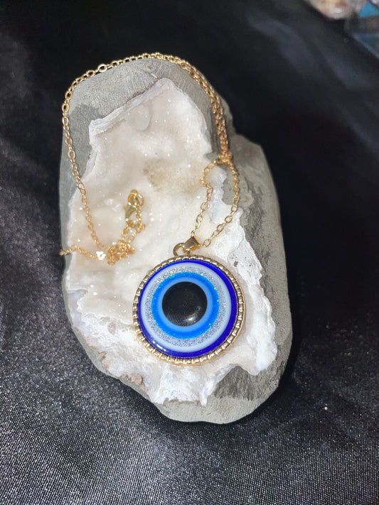 Evil eye pendent (gold tone)