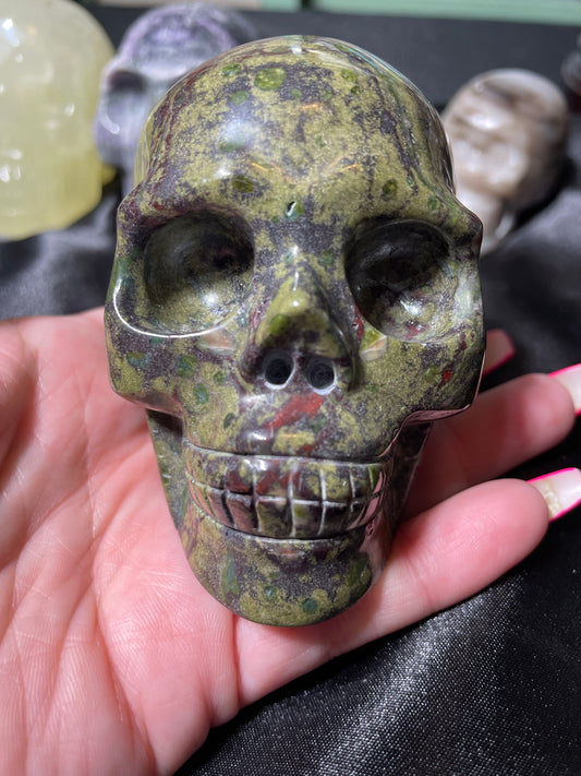 4" Dragons Blood Skull