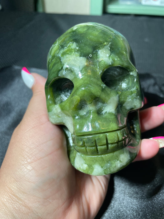 4.5" Serpentine Skull