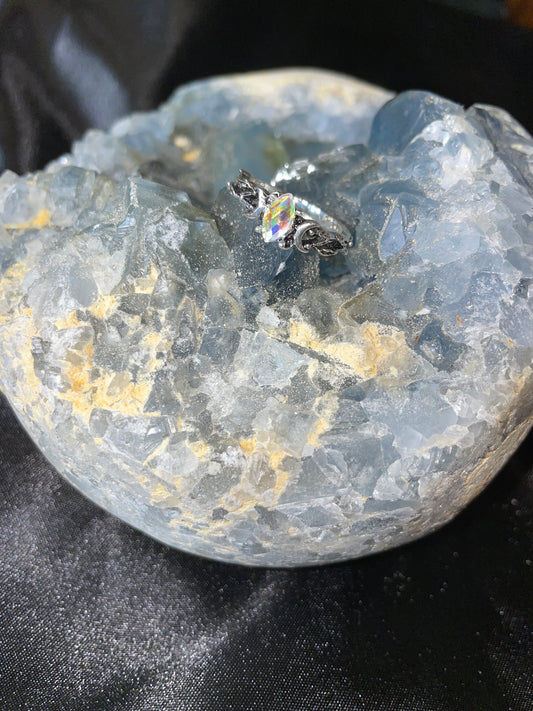 Aura quartz triple moon ring size 6