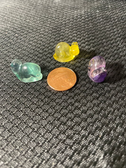 Mini fluorite Snails