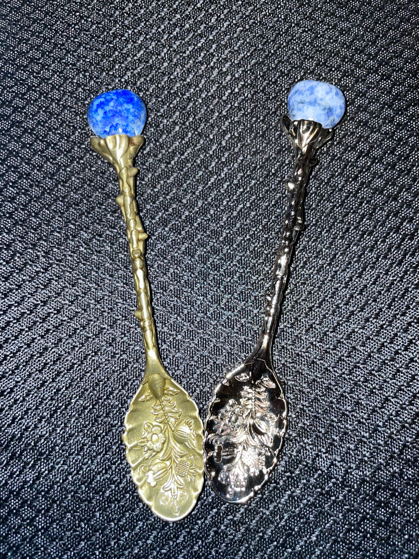 Lapis lazuli witch spoon’s