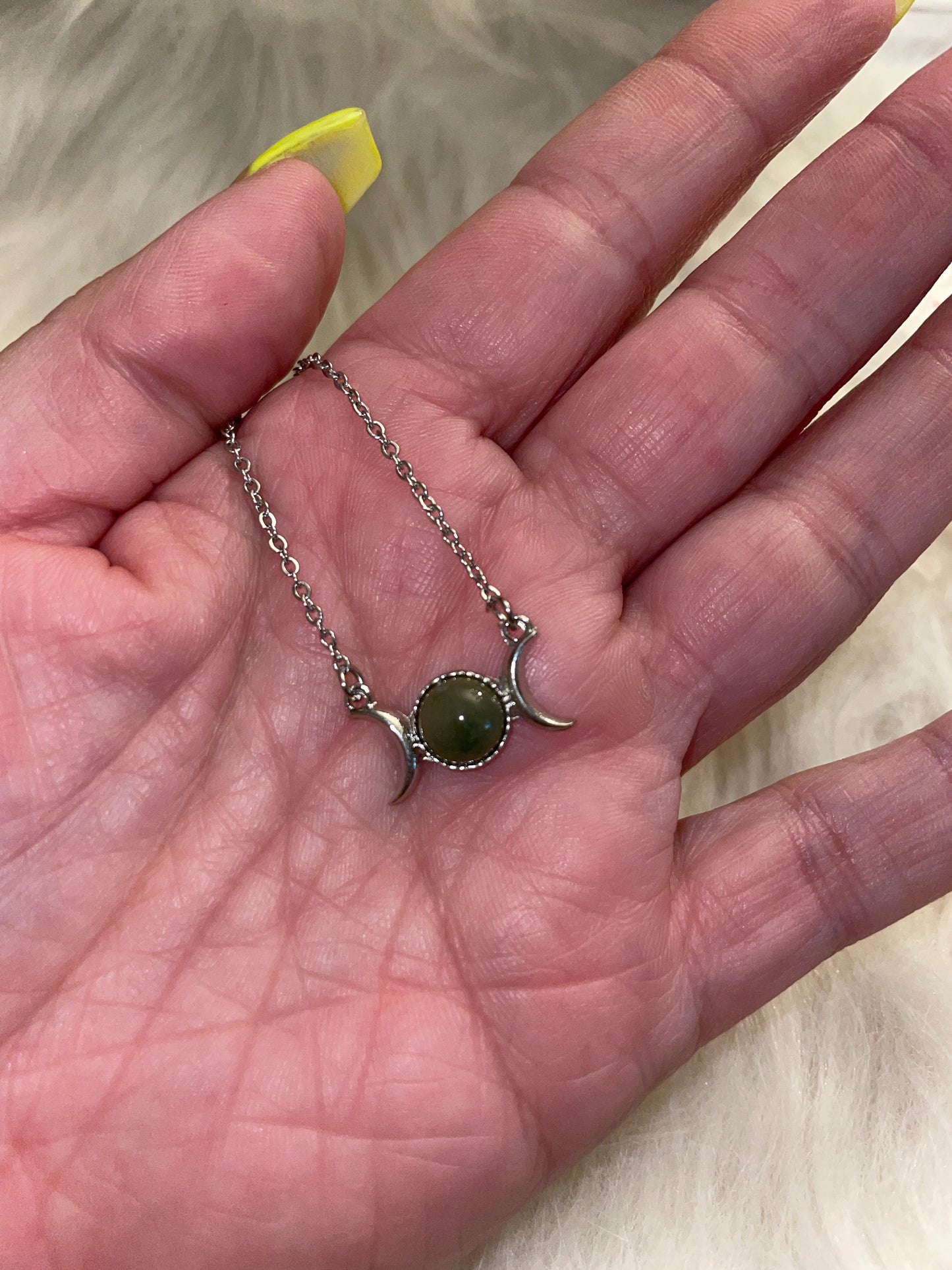 Triple moon necklace with (Green strawberry)