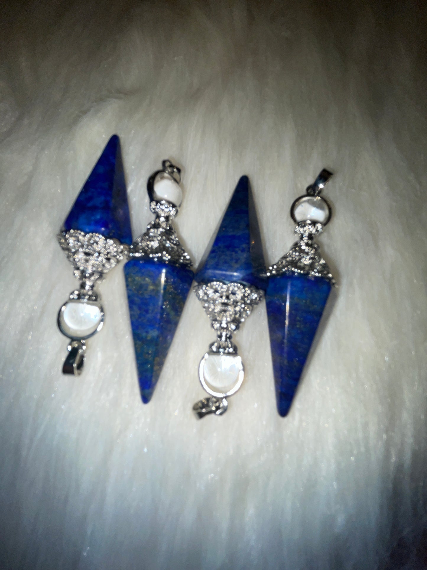 Lapis lazuli pendulum necklace (silver tone with chain)