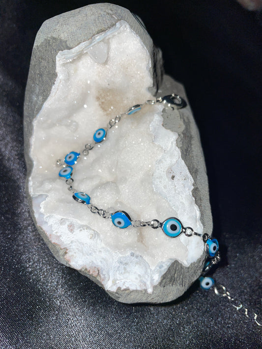 Light blue eye evil bracelet (silver tone)