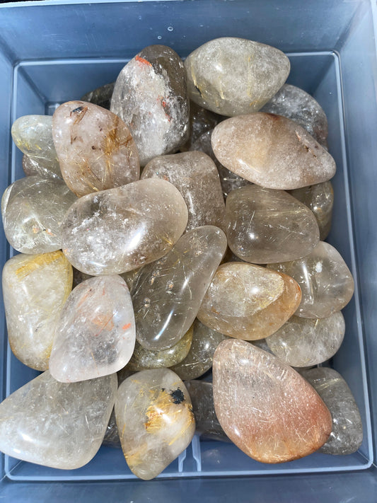 Rutilated quartz tumble