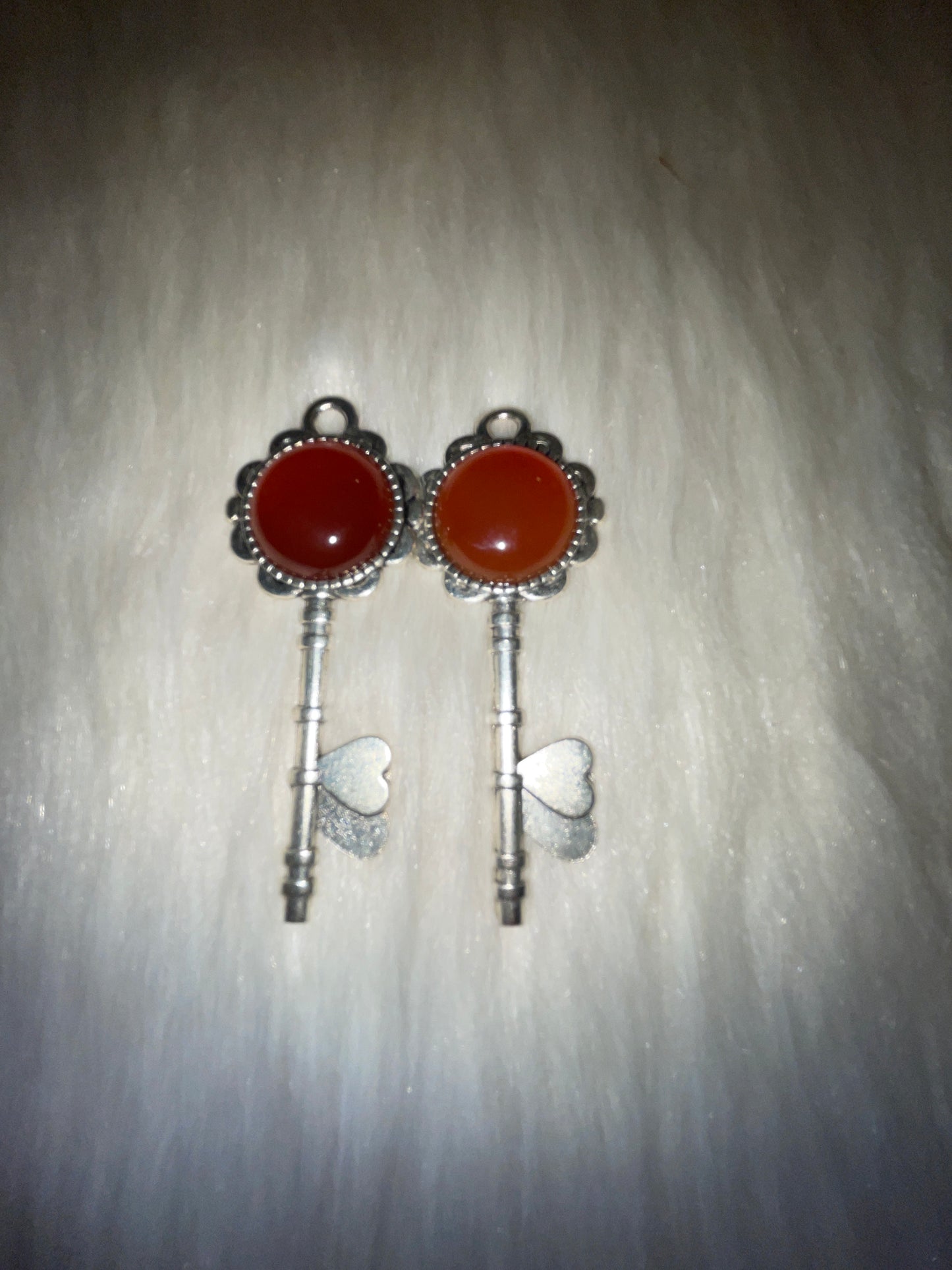 Carnelian key pendents (silver tone)